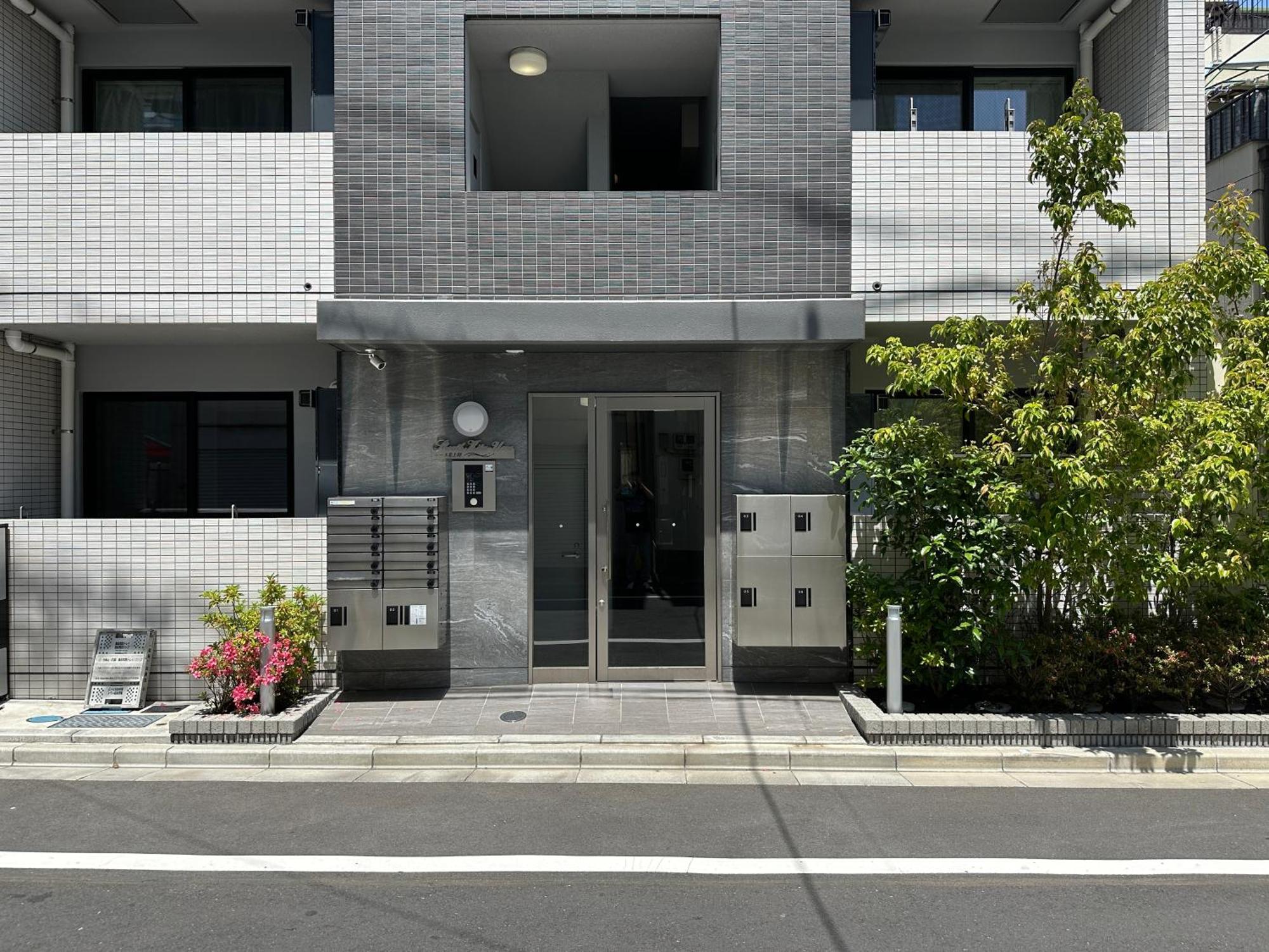 Nestay Inn Tokyo Ueno Buitenkant foto